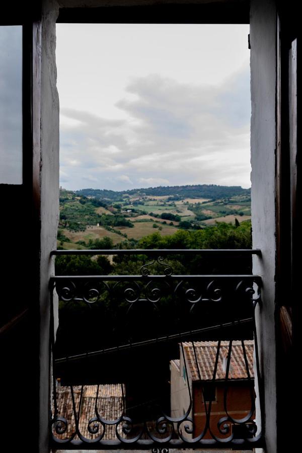Dimora Turistica De' Piazza Hotel Roccalvecce Exterior photo